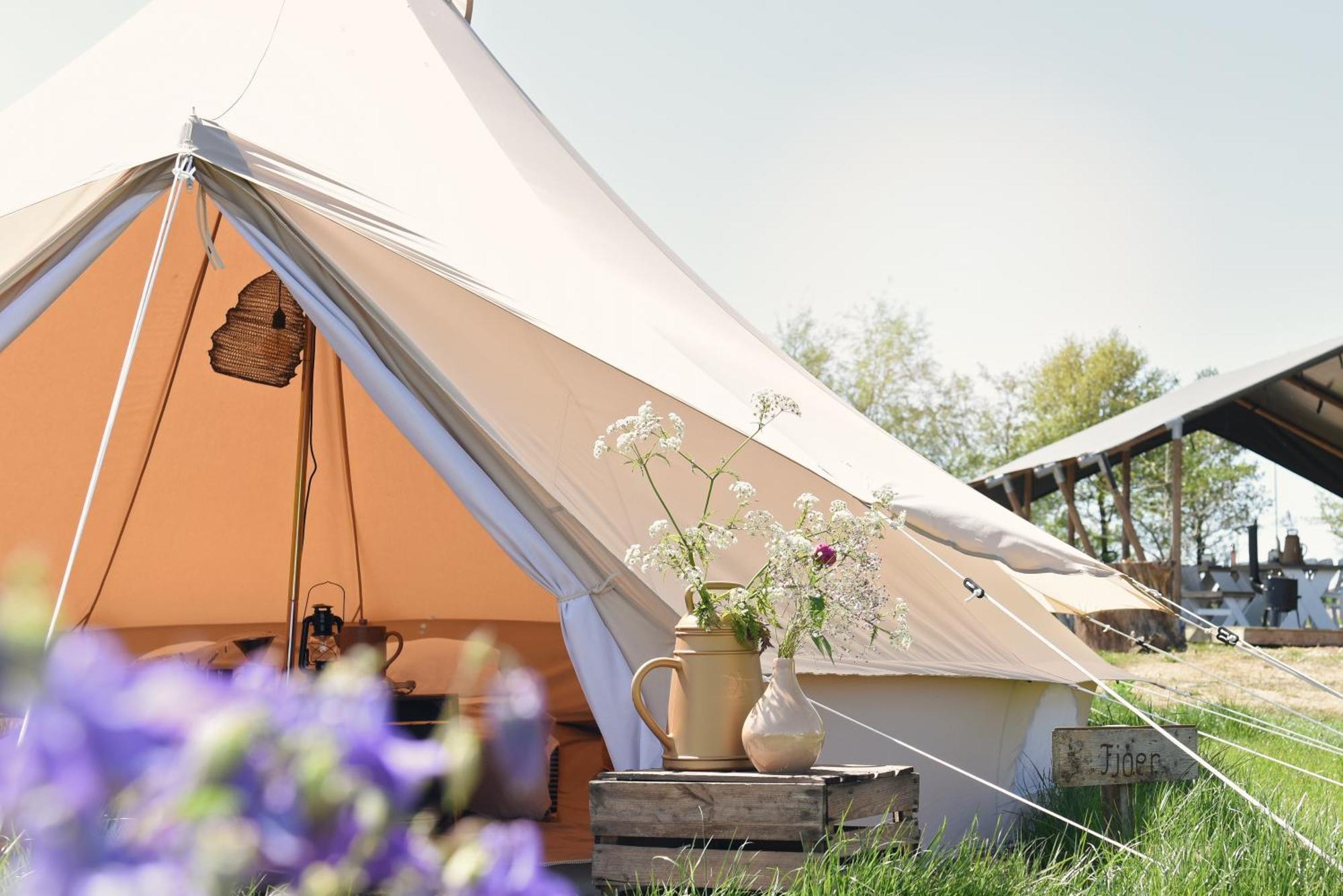Smuk Lytse Bell Tent Echtenerbrug Luaran gambar